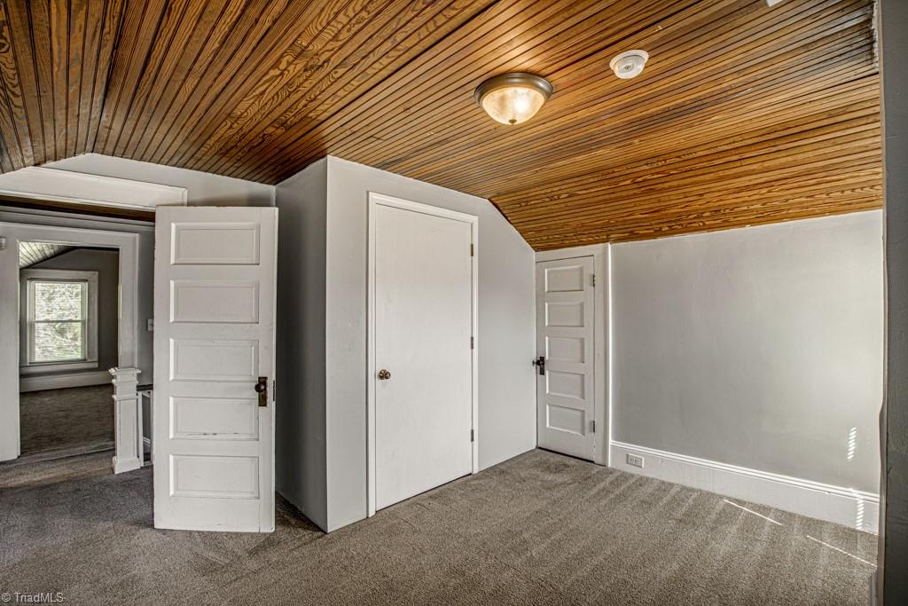 2546 Reynolda Road Winston-Salem, NC 27106 - Photo 43 of 50