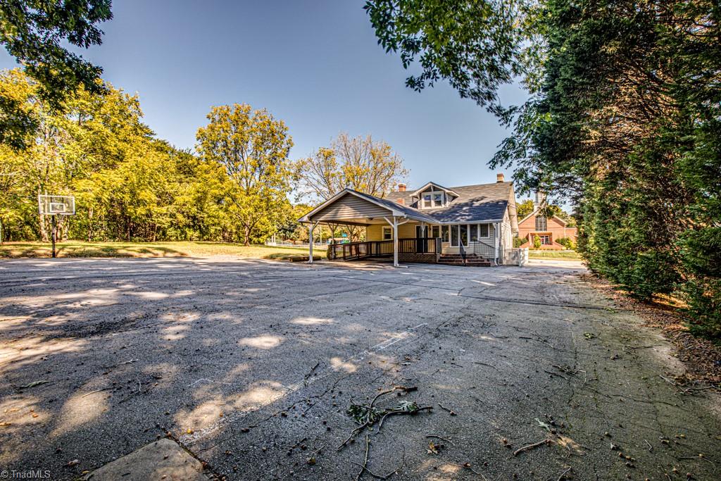 2546 Reynolda Road Winston-Salem, NC 27106 - Photo 49 of 50