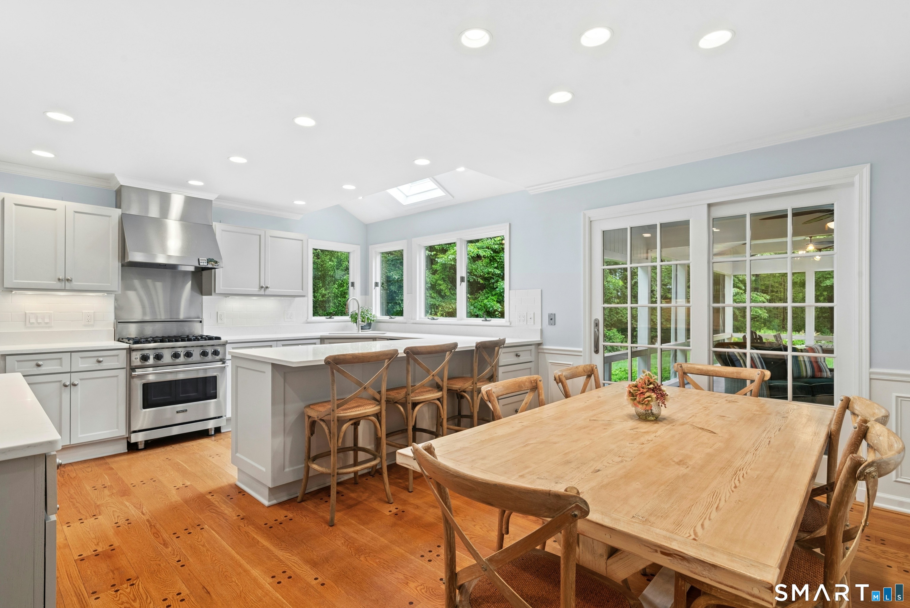 28 Royle Road Darien, CT 06820 - Photo 9 of 33