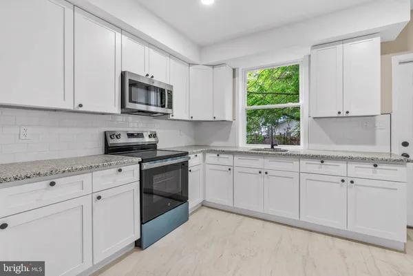 $2,200 | 4920 Knorr Street, Philadelphia, PA 19135