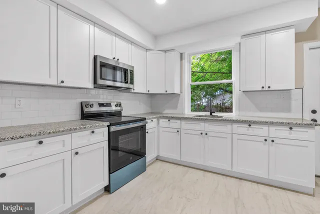 $2,200 | 4920 Knorr Street, Philadelphia, PA 19135