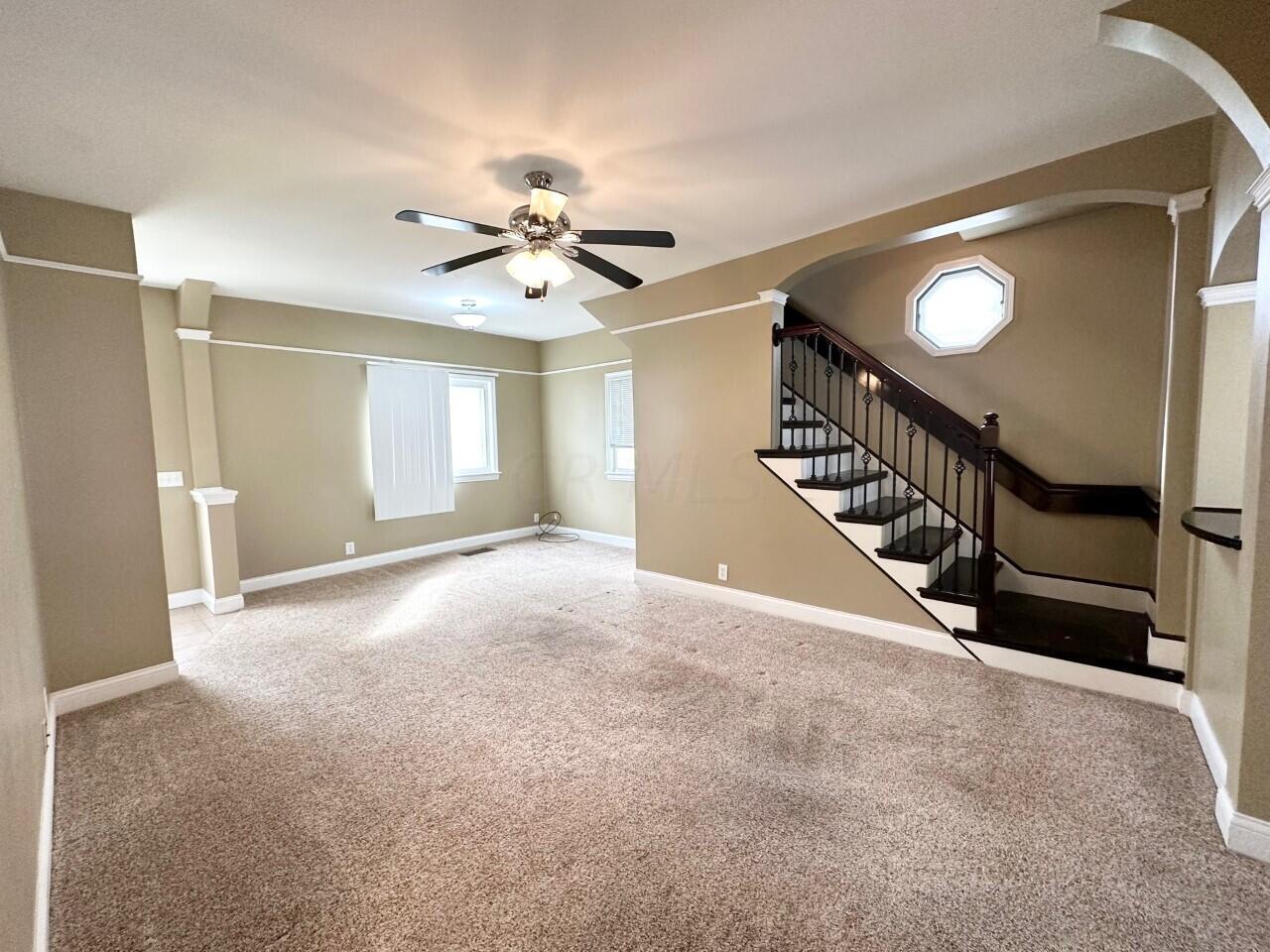 109 Maple Street Hebron, OH 43025 - Photo 4 of 31 Living Room