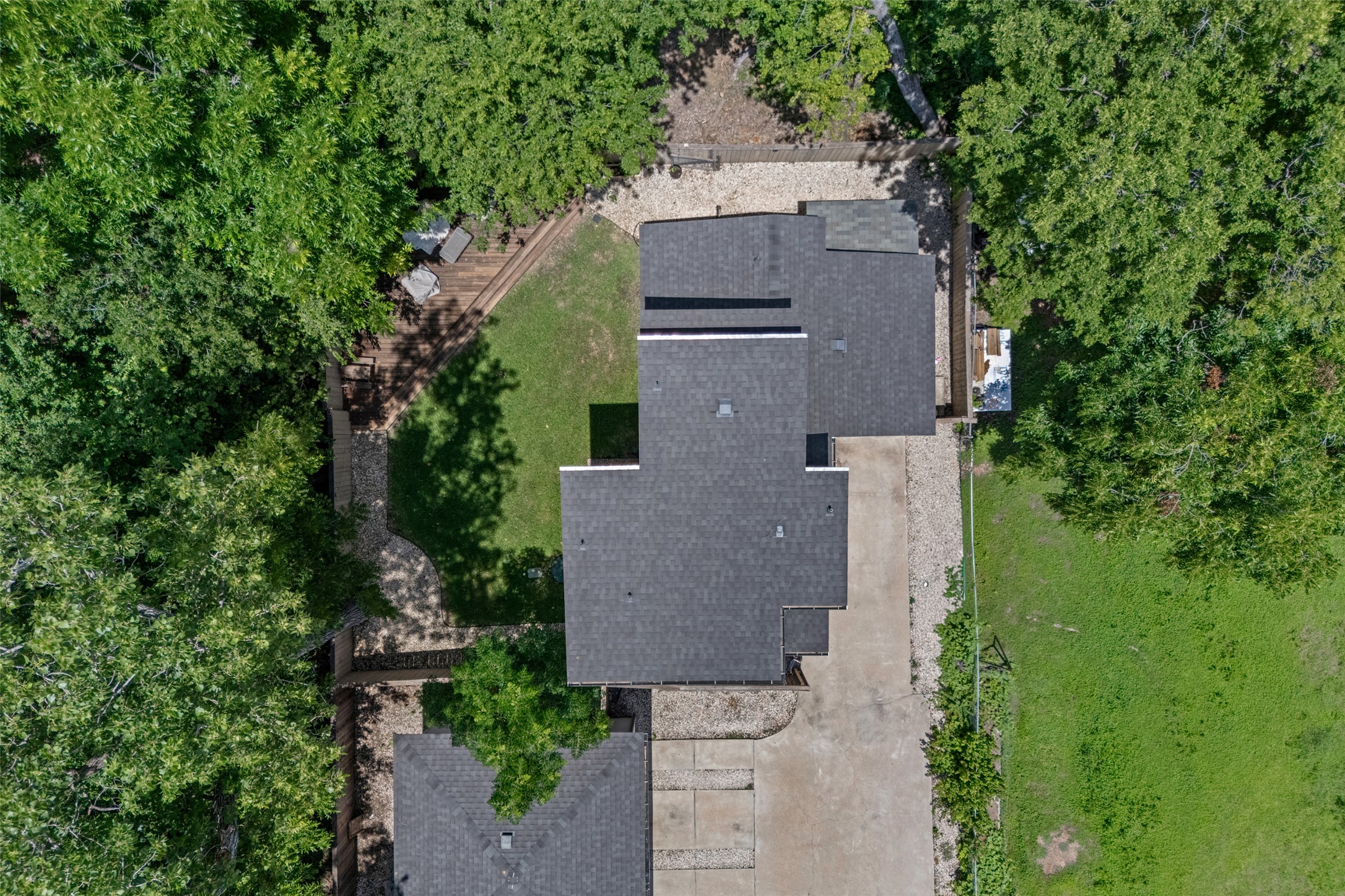 1128 Walton Lane, Unit 2 Austin, TX 78721 - Photo 23 of 30