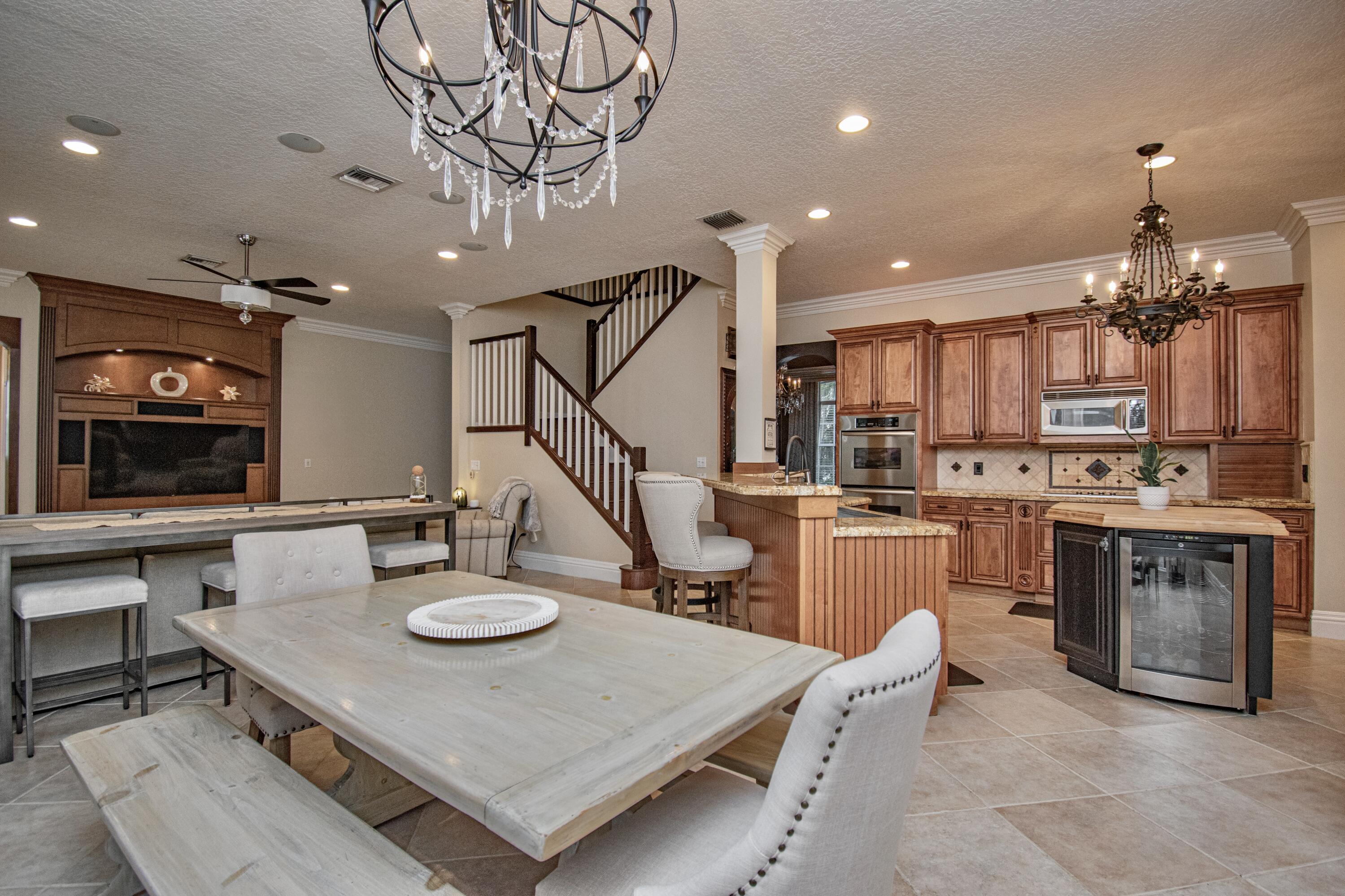 21734 Fall River Drive Boca Raton, FL 33428 - Photo 17 of 48 BE6B3827-ACB3-4A29-94AA-527CBF2553C6