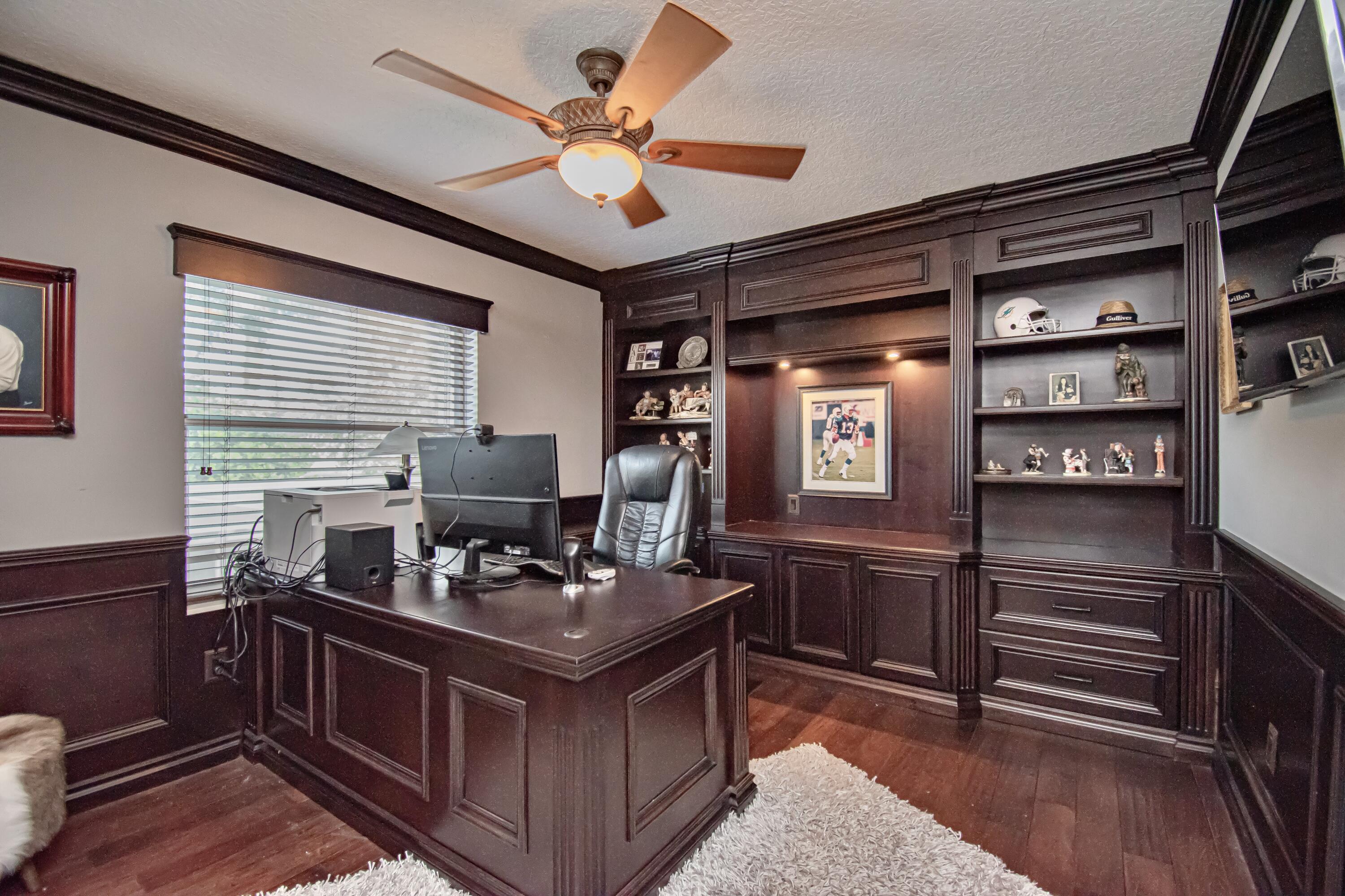 21734 Fall River Drive Boca Raton, FL 33428 - Photo 30 of 48 47ADA5E0-1860-45B4-807E-2899411580E9