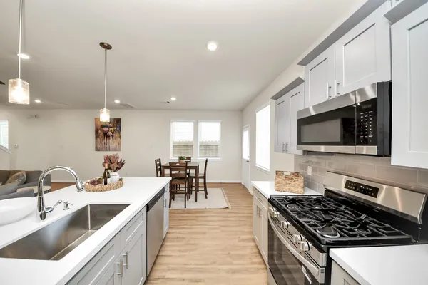 $3,800 | 14967 Eagle Feather Drive, Houston, TX 77090