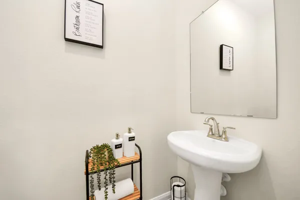 $3,800 | 14967 Eagle Feather Drive, Houston, TX 77090