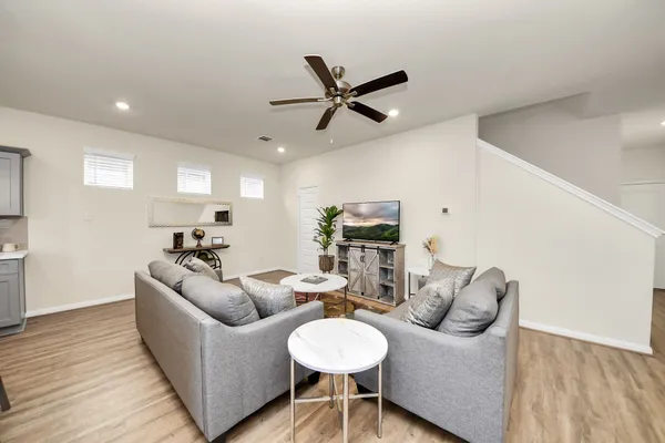 $3,800 | 14967 Eagle Feather Drive, Houston, TX 77090