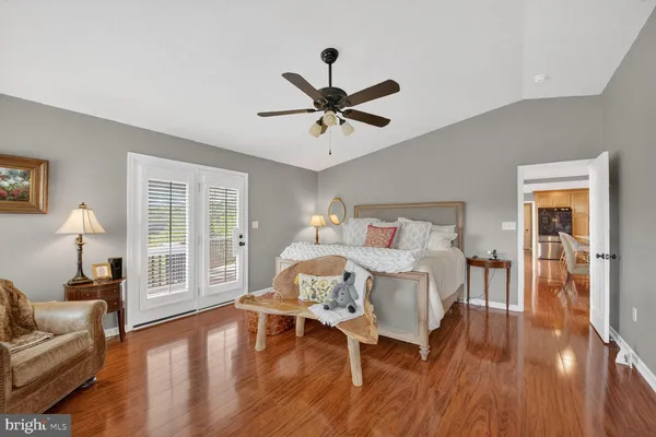 $900,000 | 230 Vista Manor Drive, Front Royal, VA 22630