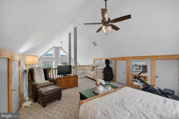 $900,000 | 230 Vista Manor Drive, Front Royal, VA 22630