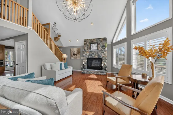 $900,000 | 230 Vista Manor Drive, Front Royal, VA 22630