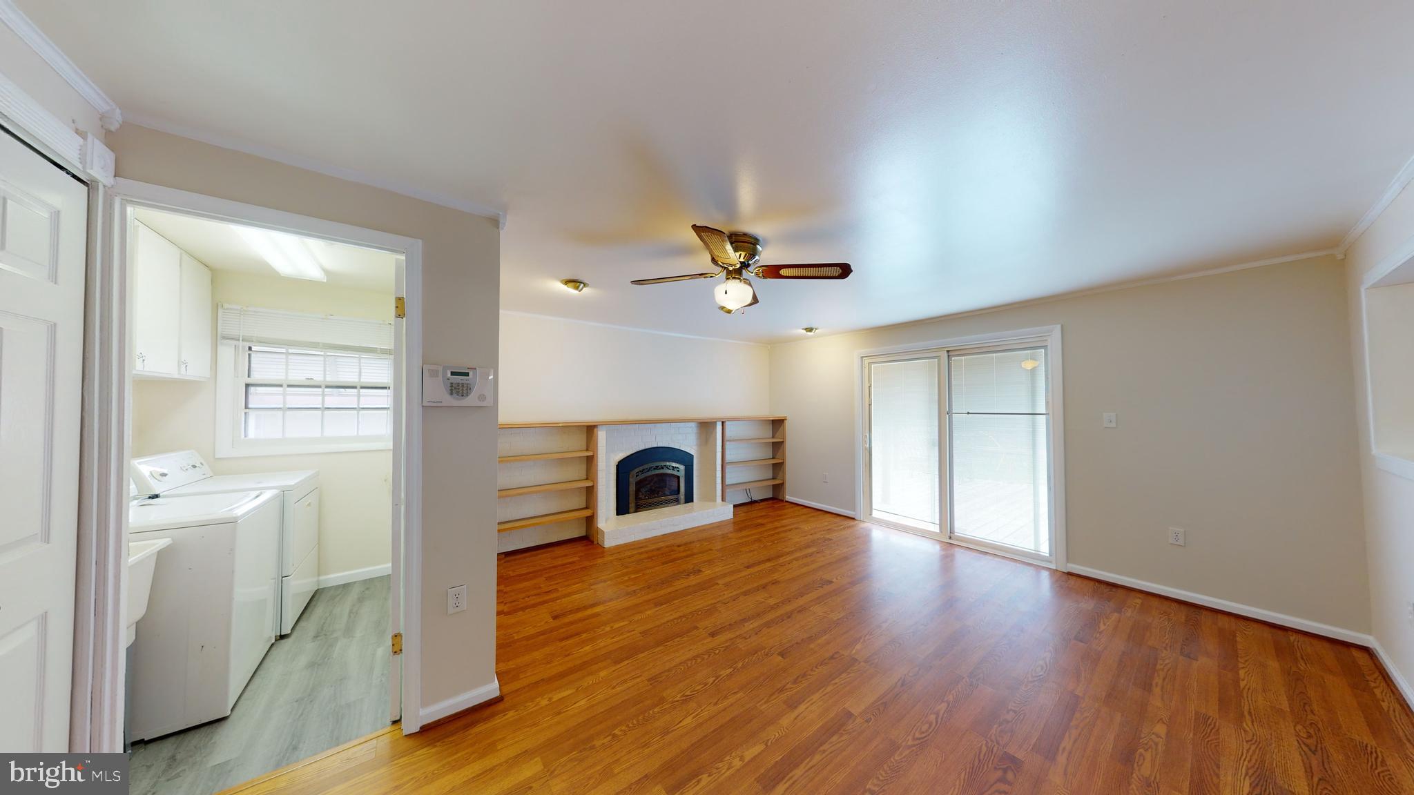 6103 Ronna Circle Waldorf, MD 20601 - Photo 14 of 37 Family Room