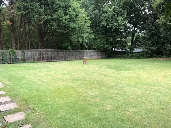 $2,750 | 11345 Frazier Fir Lane, Alpharetta, GA 30022