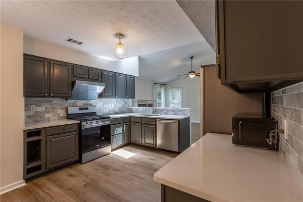 $2,750 | 11345 Frazier Fir Lane, Alpharetta, GA 30022