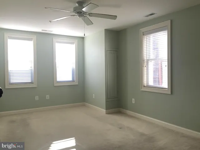 $1,850 | 1727 South Broad Street, Philadelphia, PA 19148