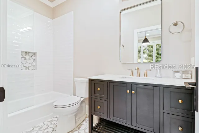 $1,589,000 | 61 Manchester Court, Bluffton, SC 29910