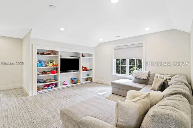 $1,589,000 | 61 Manchester Court, Bluffton, SC 29910