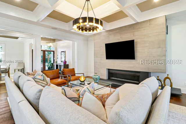 $1,589,000 | 61 Manchester Court, Bluffton, SC 29910