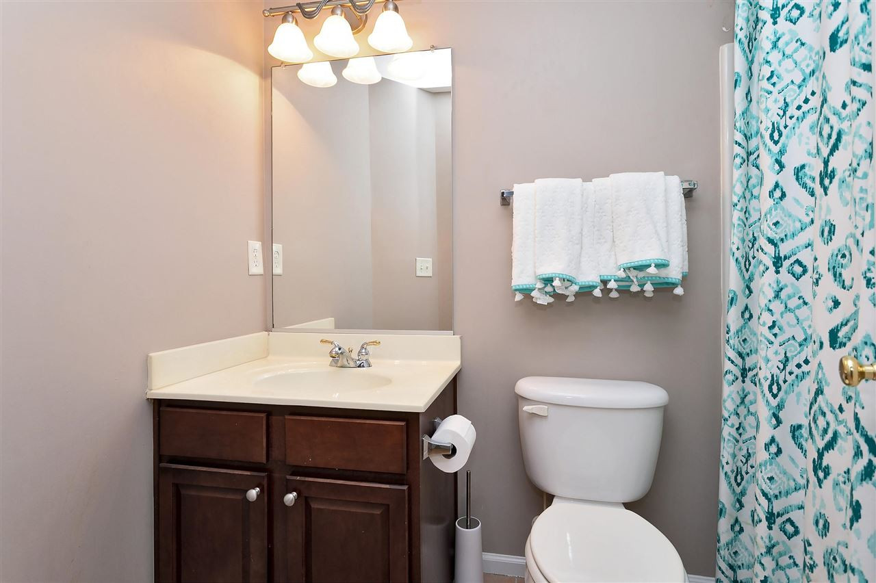 3370 Bridgeville Road Raleigh, NC 27610 - Photo 24 of 30 The second full bath features a large tub/shower combo Bathroom
