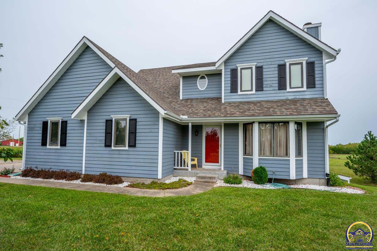 4647 Southeast Shawnee Heights Road Tecumseh, KS 66542 - Photo 1 of 37