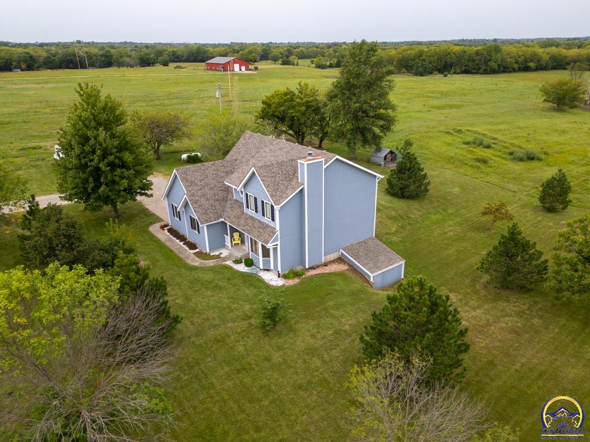 4647 Southeast Shawnee Heights Road Tecumseh, KS 66542 - Photo 4 of 37