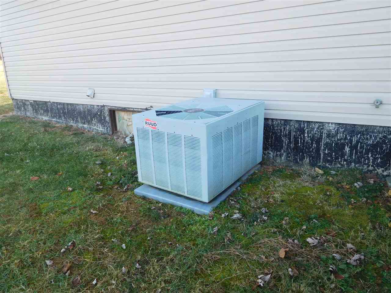 7964 East New Philadelphia Road Salem, IN 47167 - Photo 18 of 23