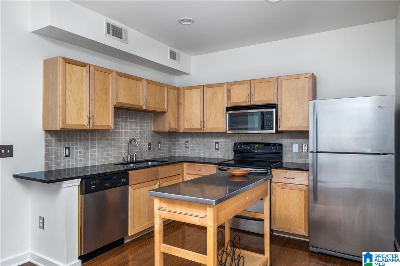 401 20th Street South, Unit 408 Birmingham, AL 35233 - Photo 10 of 36