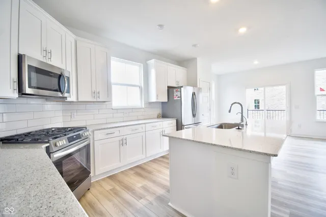 $410,000 | 13721 Gatsby Drive, Fishers, IN 46038