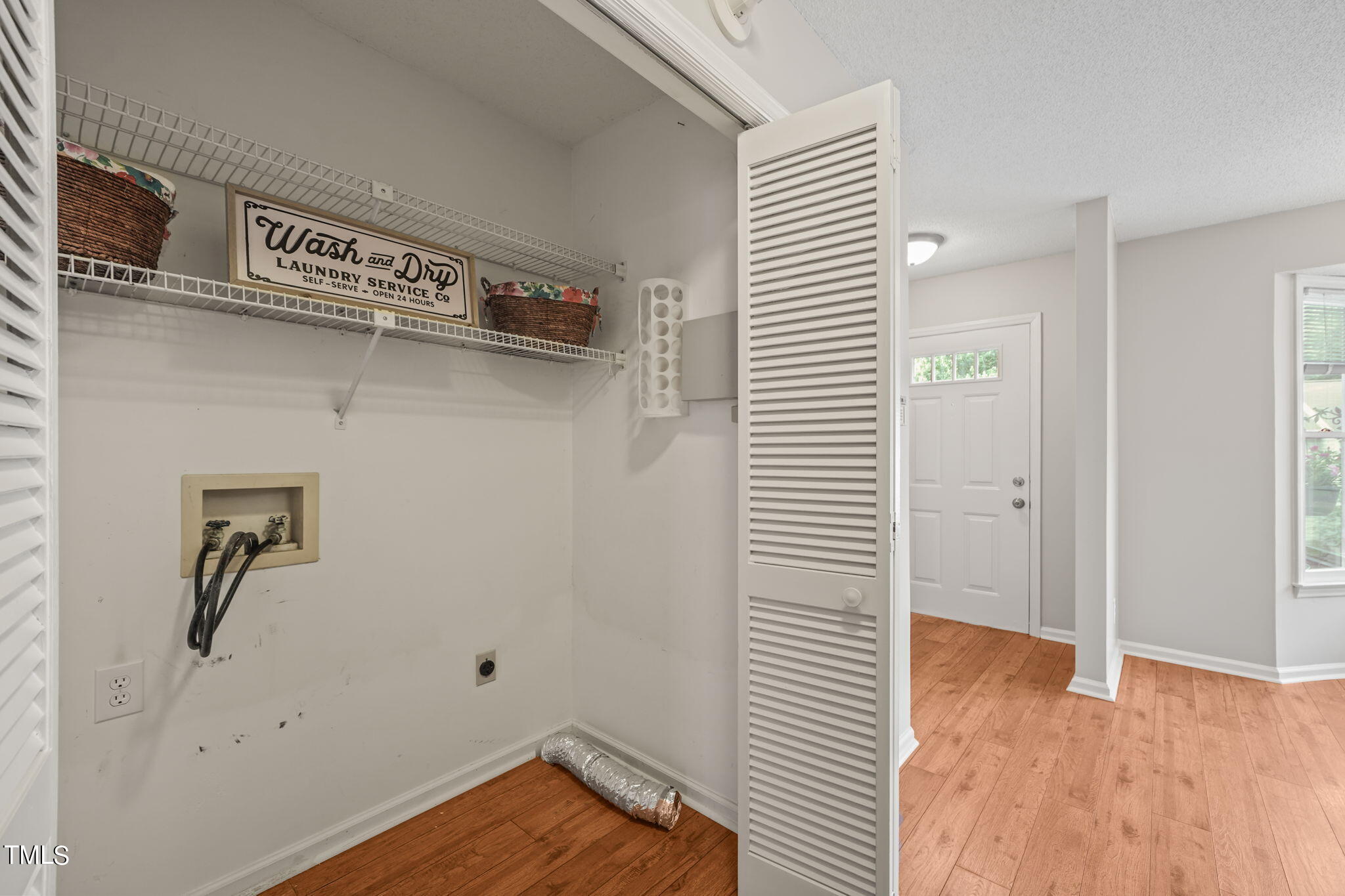 520 Oak Run Drive Raleigh, NC 27606 - Photo 11 of 26 11-web-or-mls-DSC05110