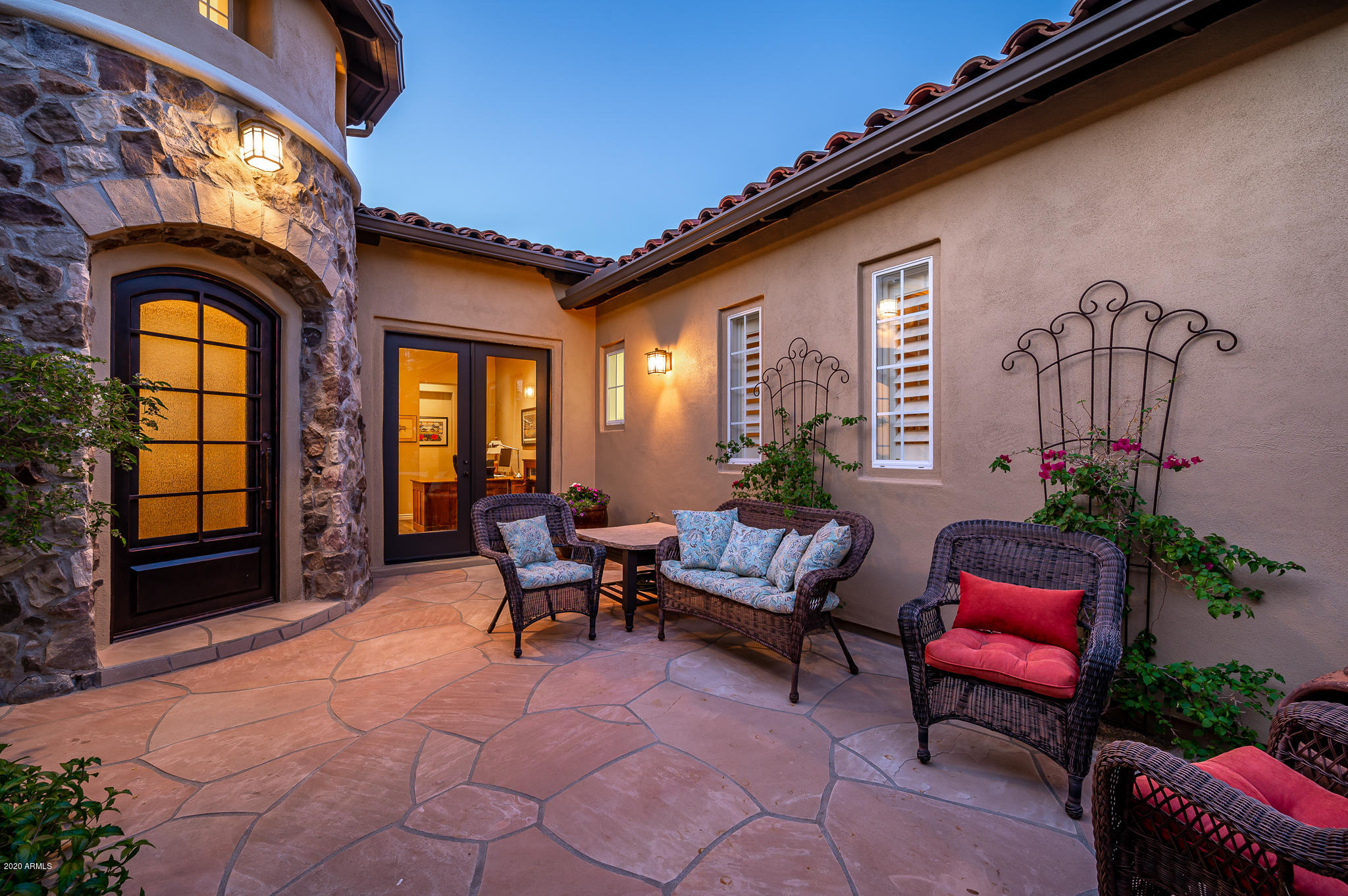 9152 East Mountain Spring Road Scottsdale, AZ 85255 - Photo 3 of 57 Front Courtyard
