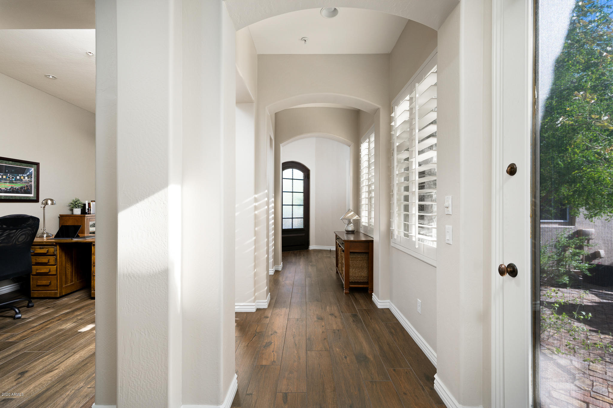 9152 East Mountain Spring Road Scottsdale, AZ 85255 - Photo 6 of 57 Front Entry Hallway