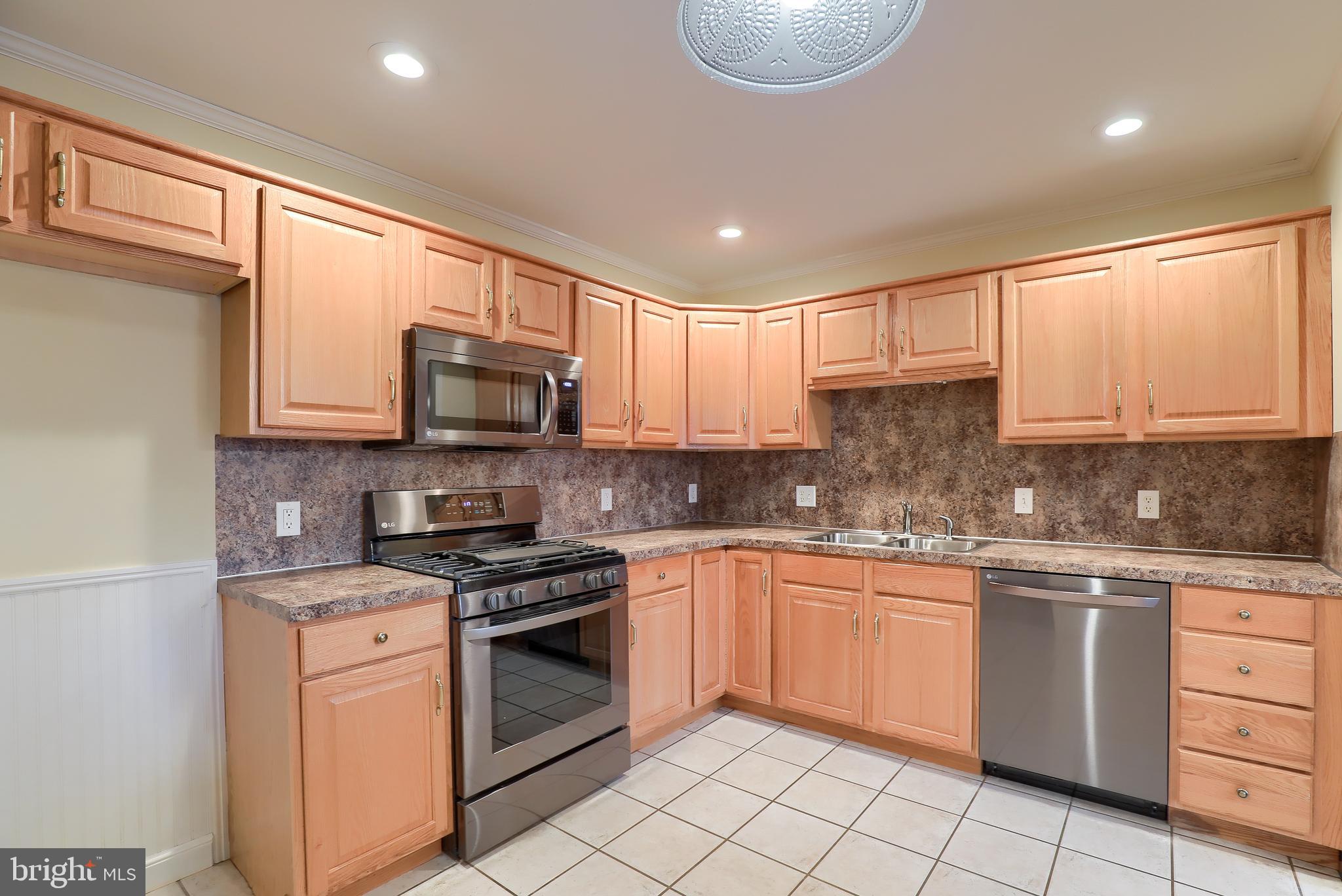 223 Sylvan Retreat Road Mountville, PA 17554 - Photo 13 of 39 Gallery Image 13