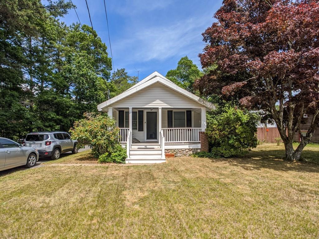 46 Swifts Beach Road Wareham, MA 02571 - Photo 2 of 18 Gallery Image 2