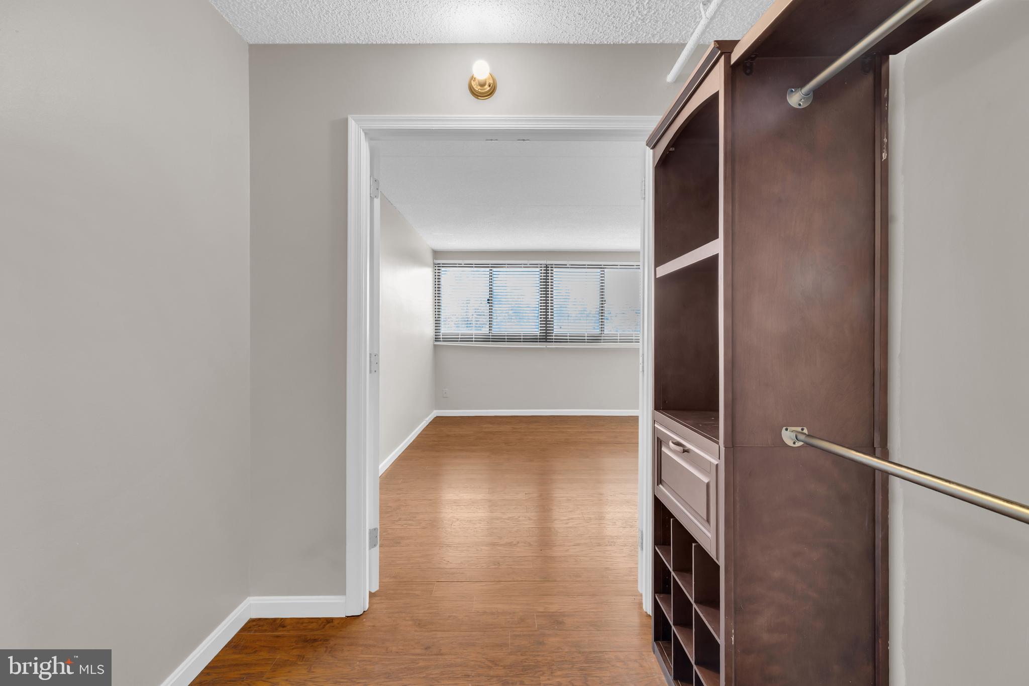 5911 Edsall Road, Unit 803 Alexandria, VA 22304 - Photo 23 of 34