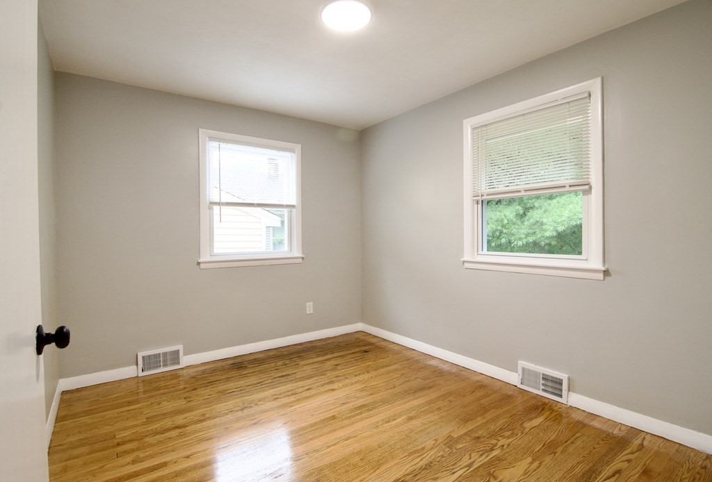 11 Aberdeen Road Springfield, MA 01109 - Photo 21 of 42 a view of a room with a window