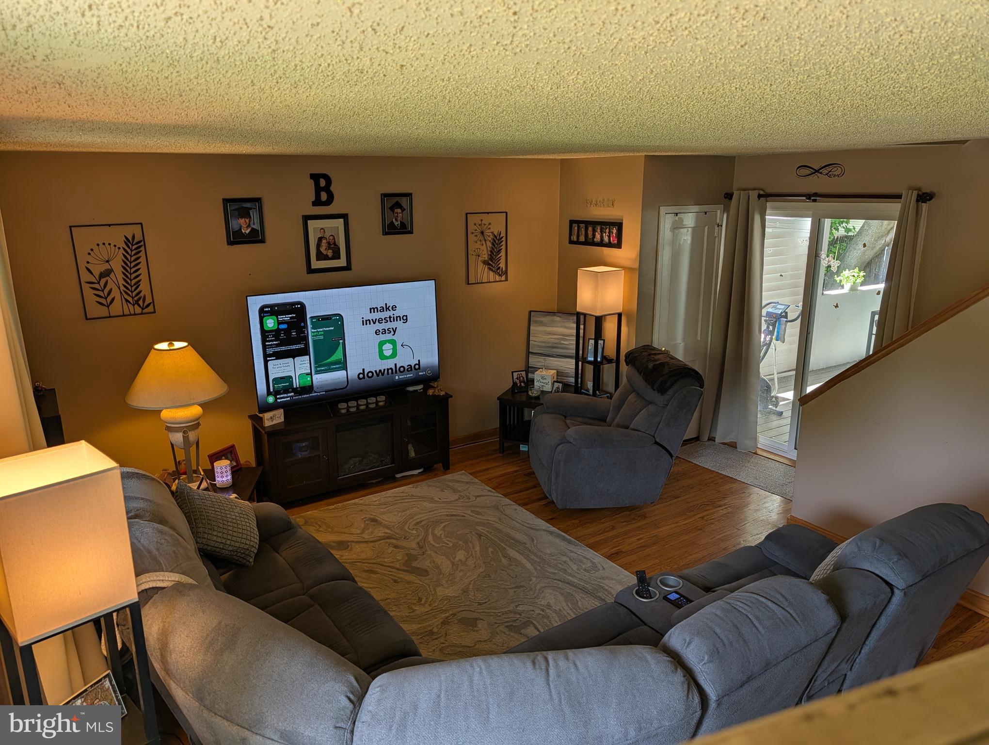 417 North Warminster Road Hatboro, PA 19040 - Photo 5 of 16