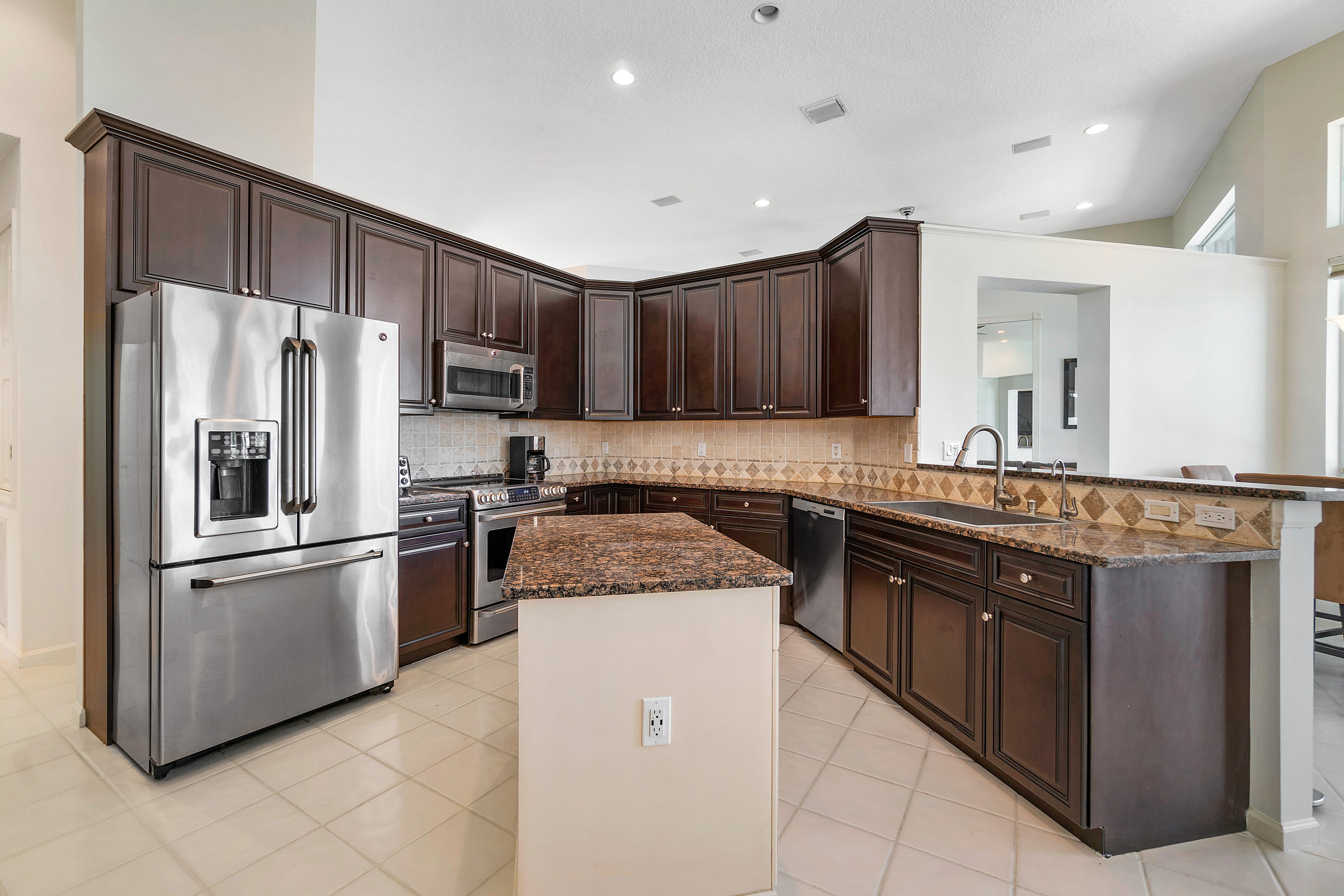 REMODELED GRANITE KITCHEN