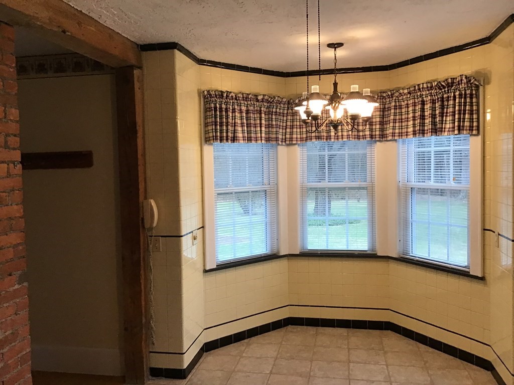 1800 Barre Road Hardwick, MA 01031 - Photo 18 of 20 a view of a interior of the house