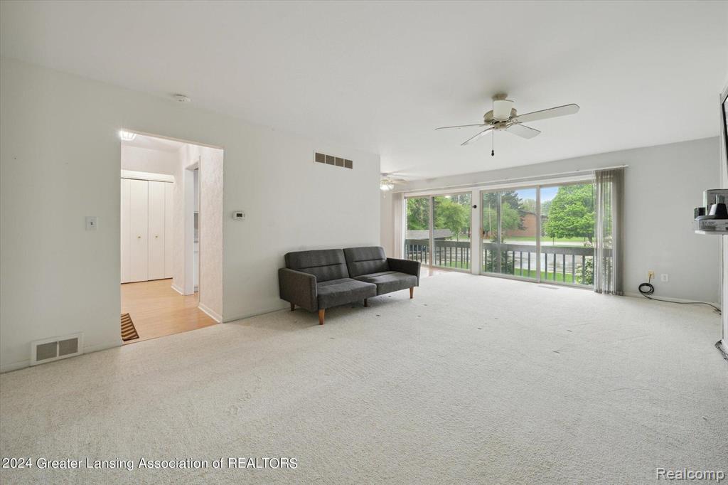 2926 Mt Hope Road Okemos, MI 48823 - Photo 19 of 33
