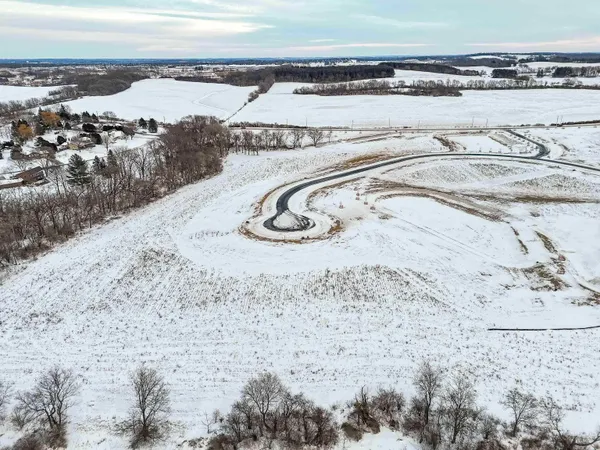$360,000 | Lot 10 Frostwood Valley Condominium Association, Verona, WI 53593