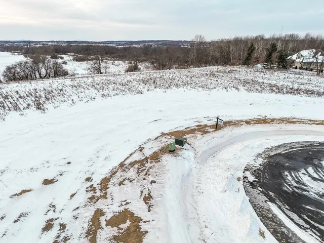 $360,000 | Lot 10 Frostwood Valley Condominium Association, Verona, WI 53593