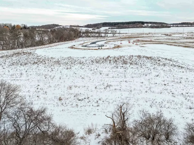 $360,000 | Lot 10 Frostwood Valley Condominium Association, Verona, WI 53593