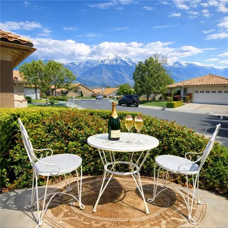 $449,000 | 1725 Fairway Oaks Avenue, Banning, CA 92220