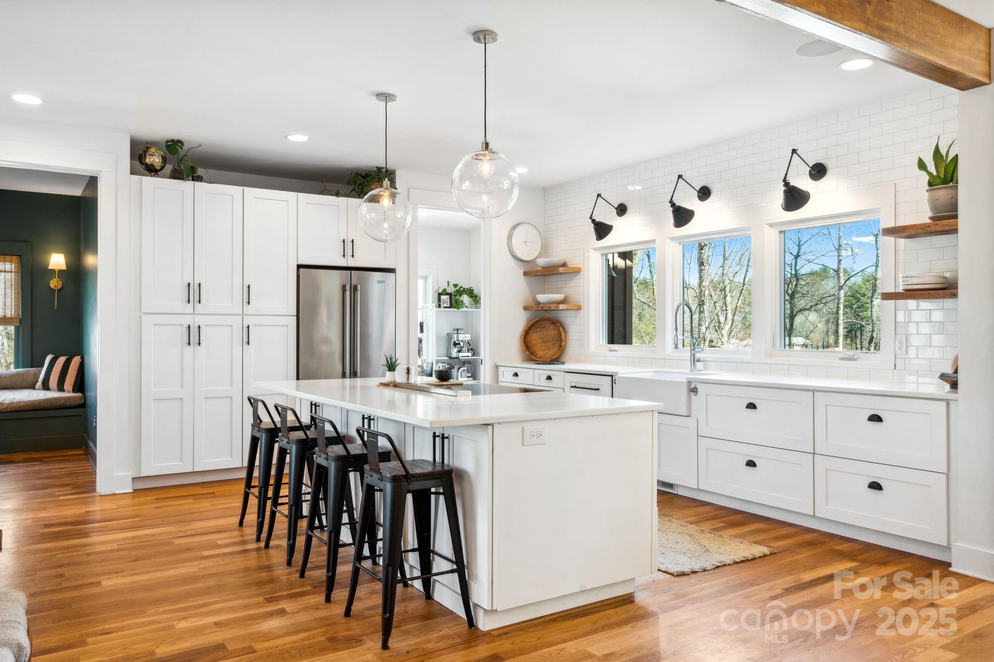 2142 Riceville Road Asheville, NC 28805 - Photo 6 of 48 Gallery Image 6