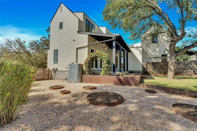 a view of backyard of house