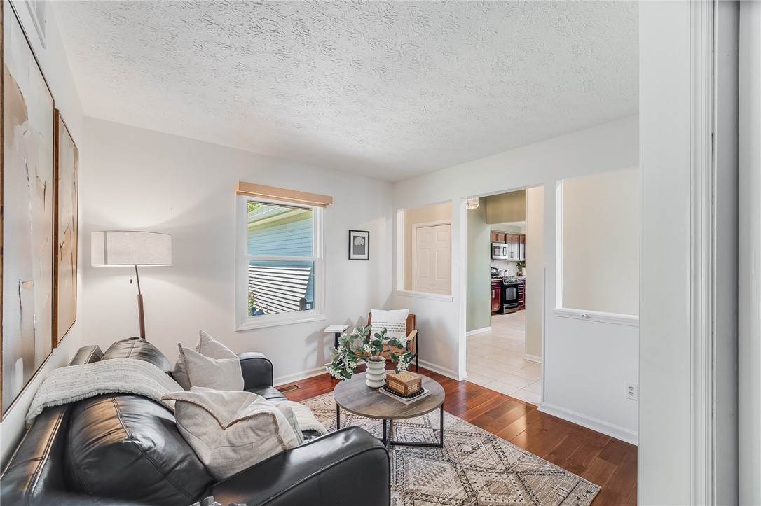 476 East Manitou Road Greece, NY 14468 - Photo 25 of 33 3rd Bedroom/Flex Space