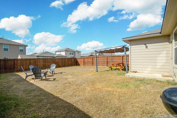 $1,750 | 6519 Dynamic Sound, San Antonio, TX 78252