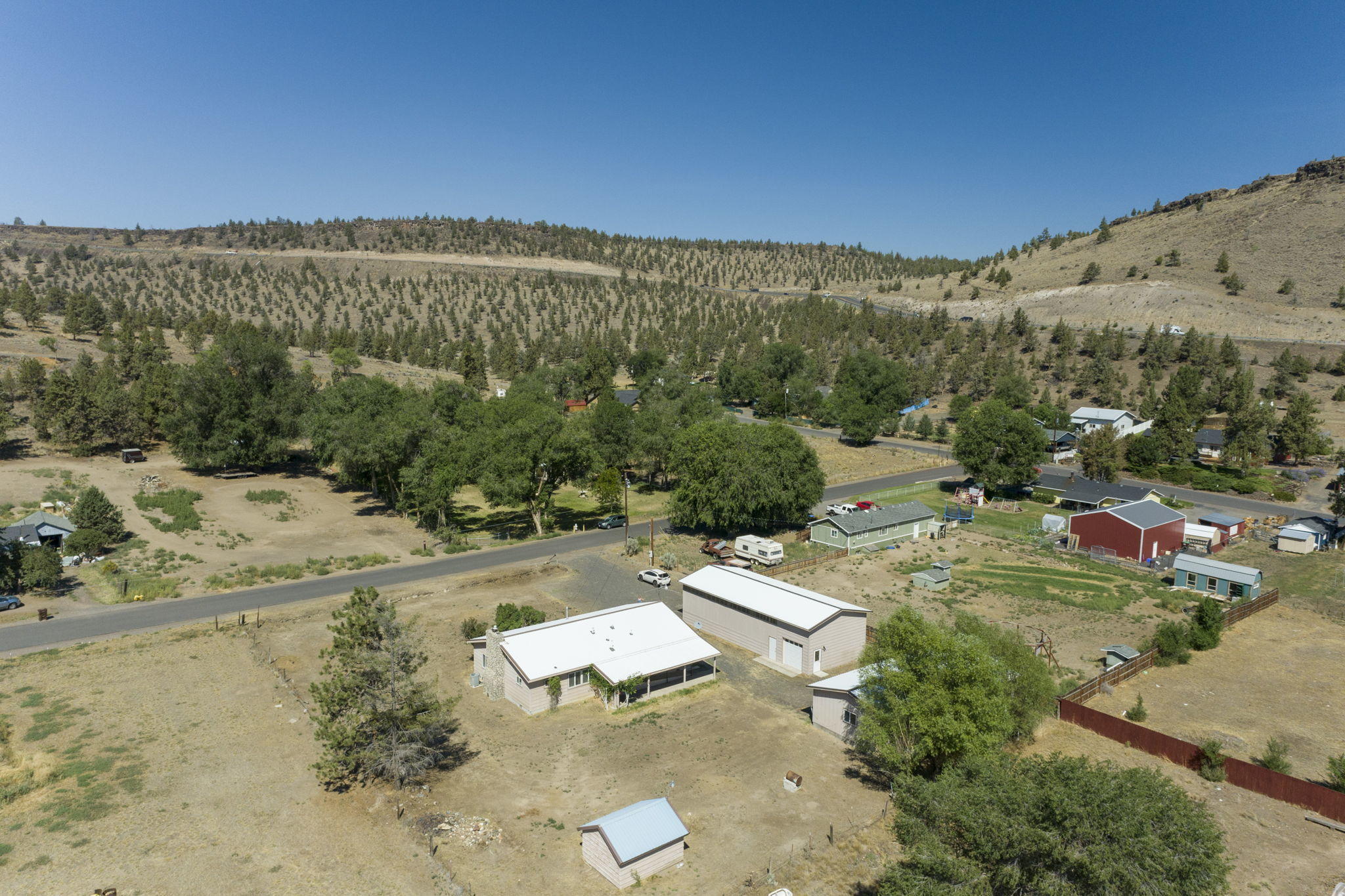 600 Southwest Crestview Road Prineville, OR 97754 - Photo 37 of 38 8-web-or-mls-600 SW CRESTVIEW RD-8