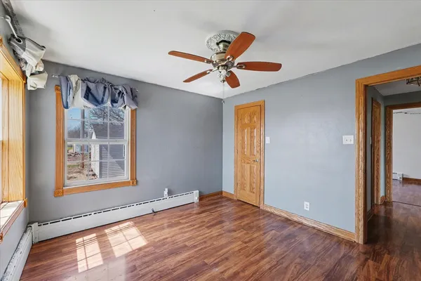 $95,000 | 110 Highway 54, Roberts, IL 60962