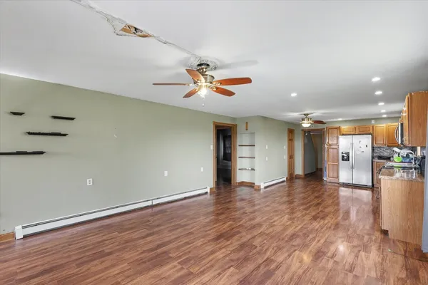 $95,000 | 110 Highway 54, Roberts, IL 60962